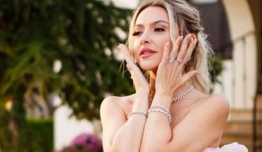 Hadise depremde ‘ebeveyn kaybı’ yaşayanlar için söyleyecek