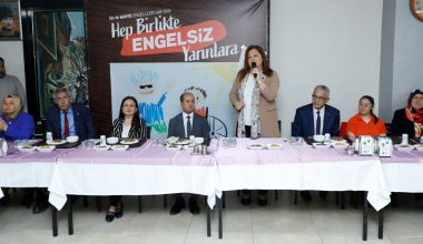 Burcu Köksal Engellilerin Mutluluklarına Ortak Oldu