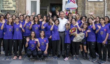 “Kır Çiçekleri” Projesi Yeni Çiçeklerini Arıyor