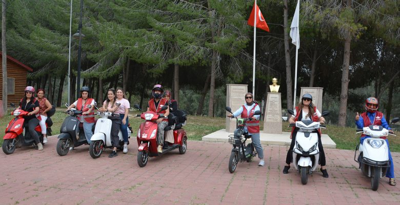 Kadınlar Büyükşehir’in Desteğini Her Alanda Hissediyor