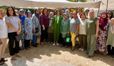 Başkan Ünlüce Kadınlarla Buluştu