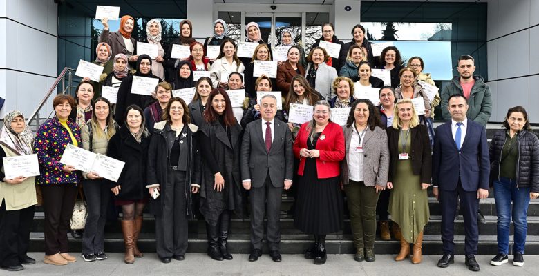 Girişimci Kadınlara E-Ticaret Eğitimi