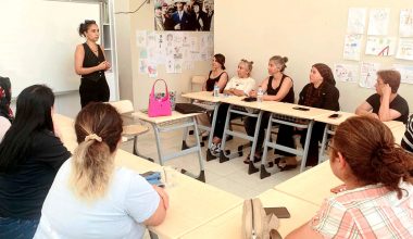 Anneler İçin Bilgilendirici Seminer