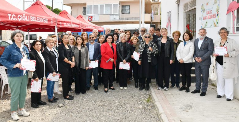 Yıl Sonu Sergisi Büyük İlgi Gördü