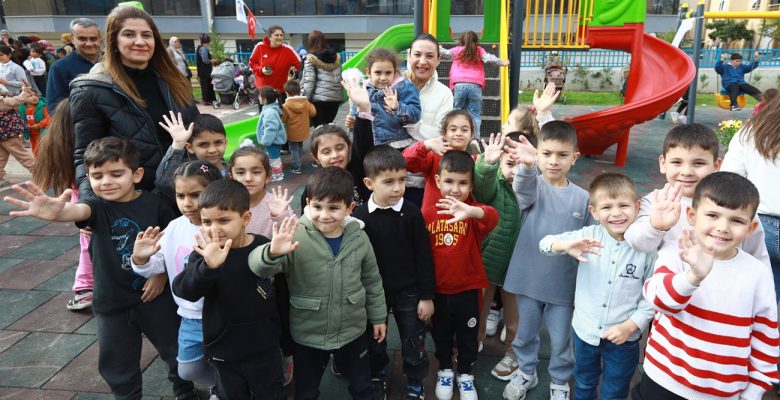 Efes Selçuk’ta Çocuklar Aileler Yalnız Değil