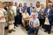 İmzalar Aytaç Abla İçin Atıldı