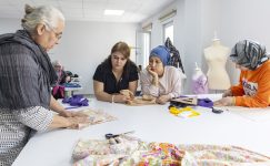 Annelere Eğitim Yolu Açıldı