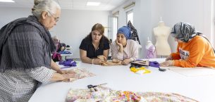 Annelere Eğitim Yolu Açıldı