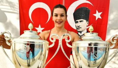 Merhaba Buluşmalarının Konuğu Kübra Kuş