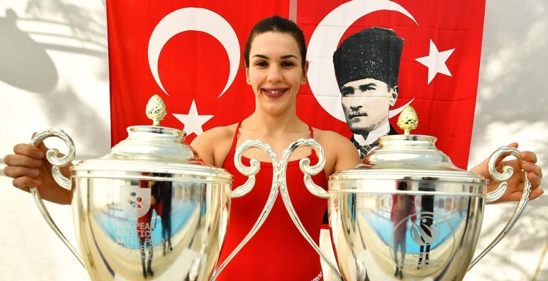 Merhaba Buluşmalarının Konuğu Kübra Kuş