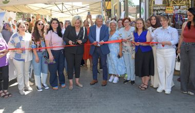 Üretici Kadınlar Sümbüllü Bahçe’de Buluştu