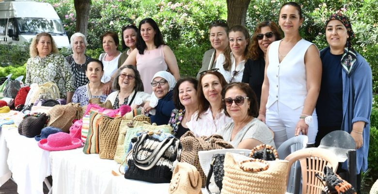 Kadınların El Emeği Ürünleri Görücüye Çıktı