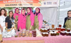 Topraktan Tabağa Kadın Eli Lezzete Dönüştü