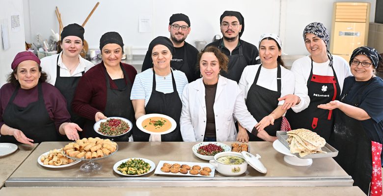 Kadınlardan ATASEM Kurslarına Yoğun İlgi