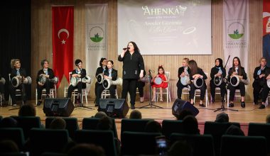 Anneler Kızlarıyla Aynı Sahnede Ritim Tuttu